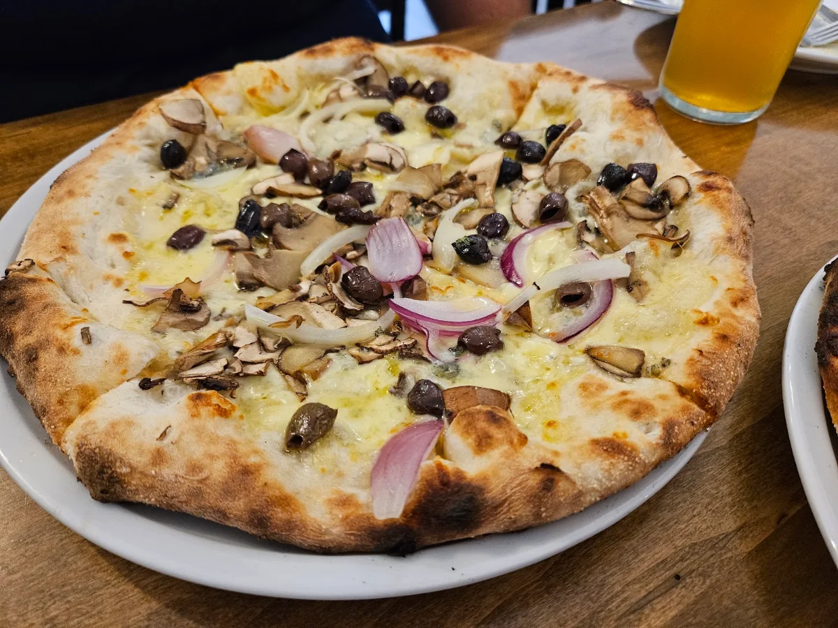 Dop Gorgeous and Mushroom Pizza, The Craft Pizza Bar & Italian Kitchen Inc