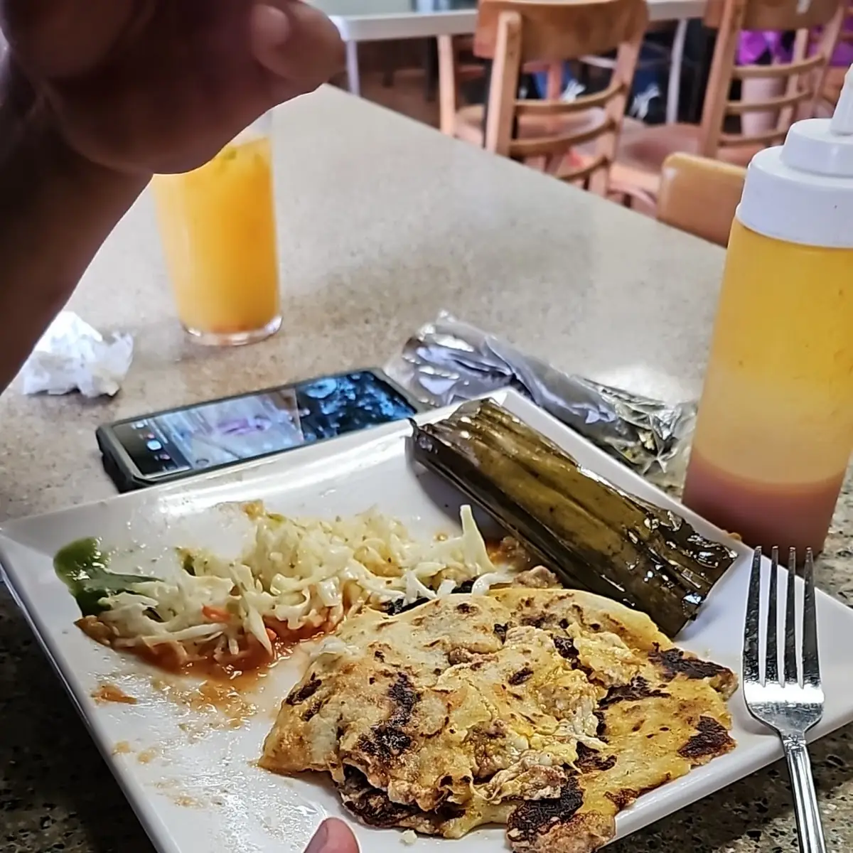 Pupusas Mixtas Pupusa De Orioles Y Queso