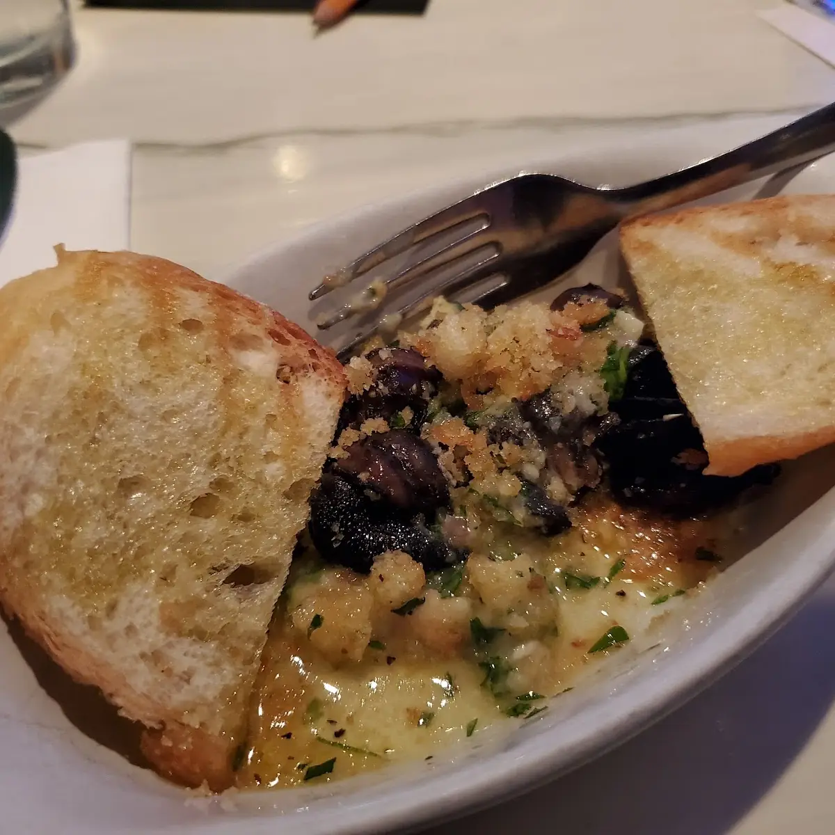 Escargot with Garlic Butter and Garlic Bread Crumbs