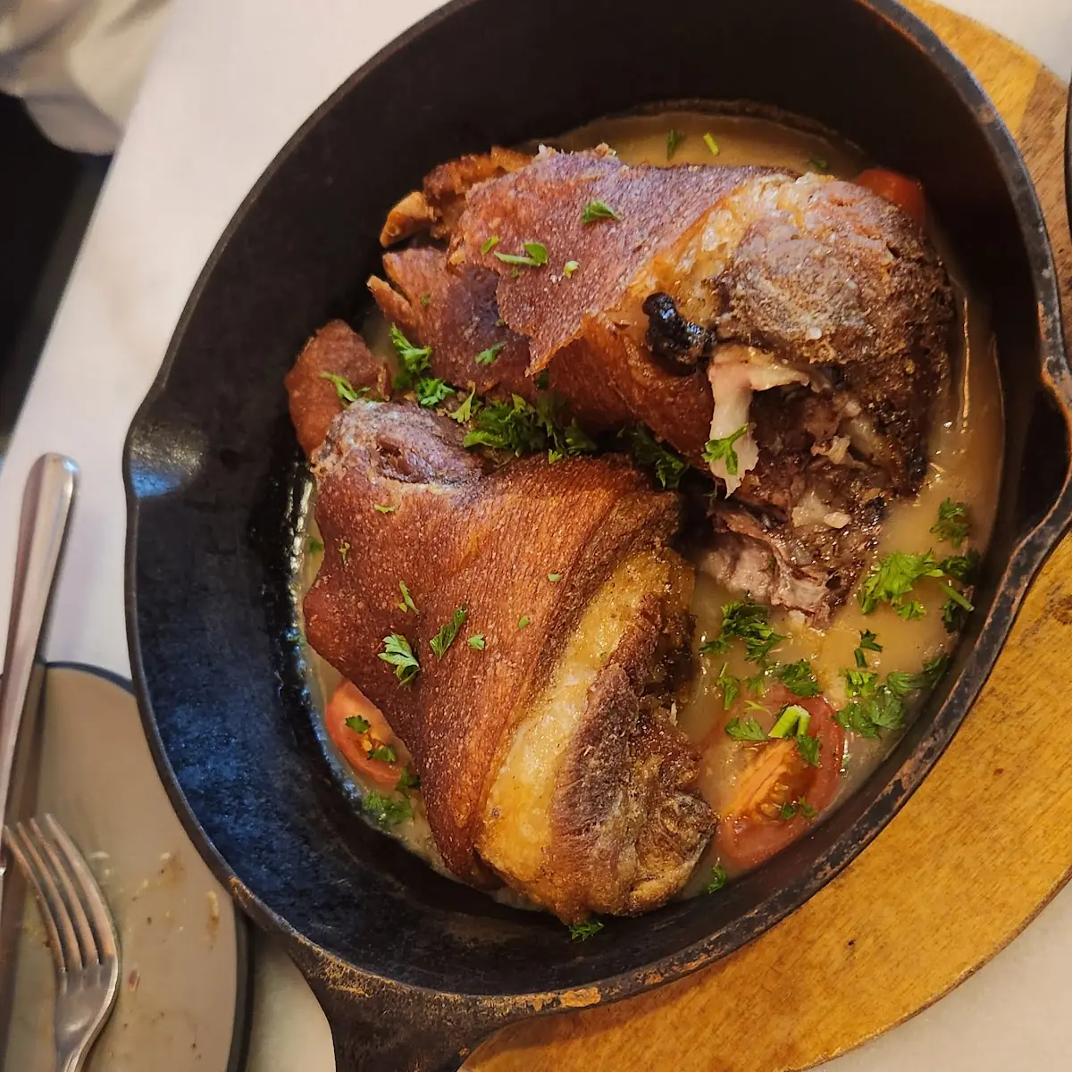 Sizzling Crispy Pata