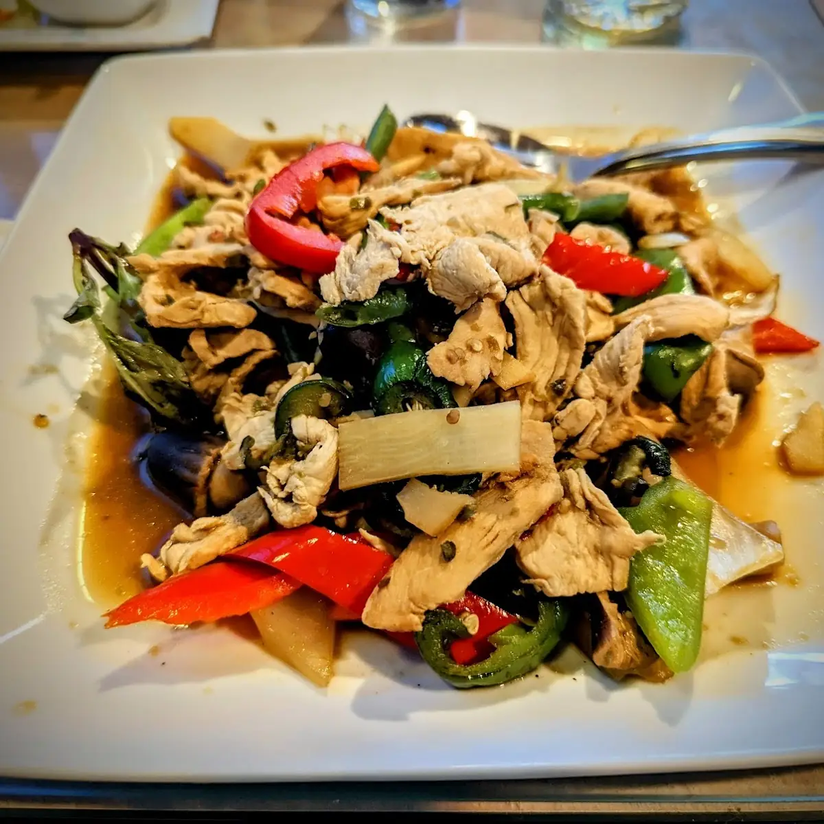 Pad Prik Sod Chicken