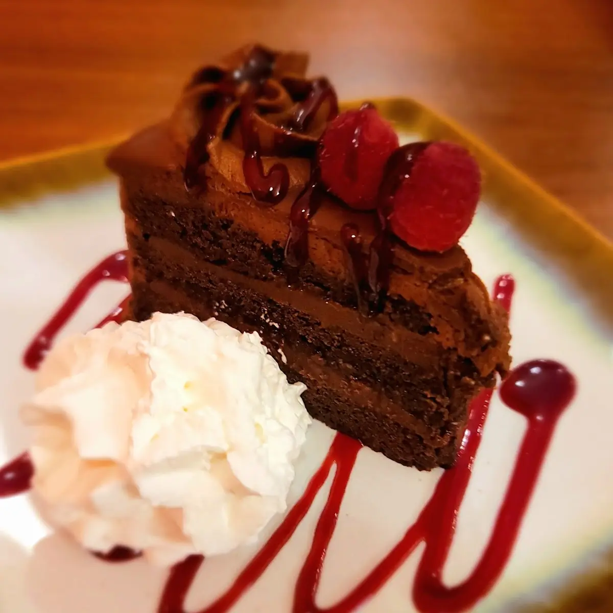 Chocolate Cake Gratis