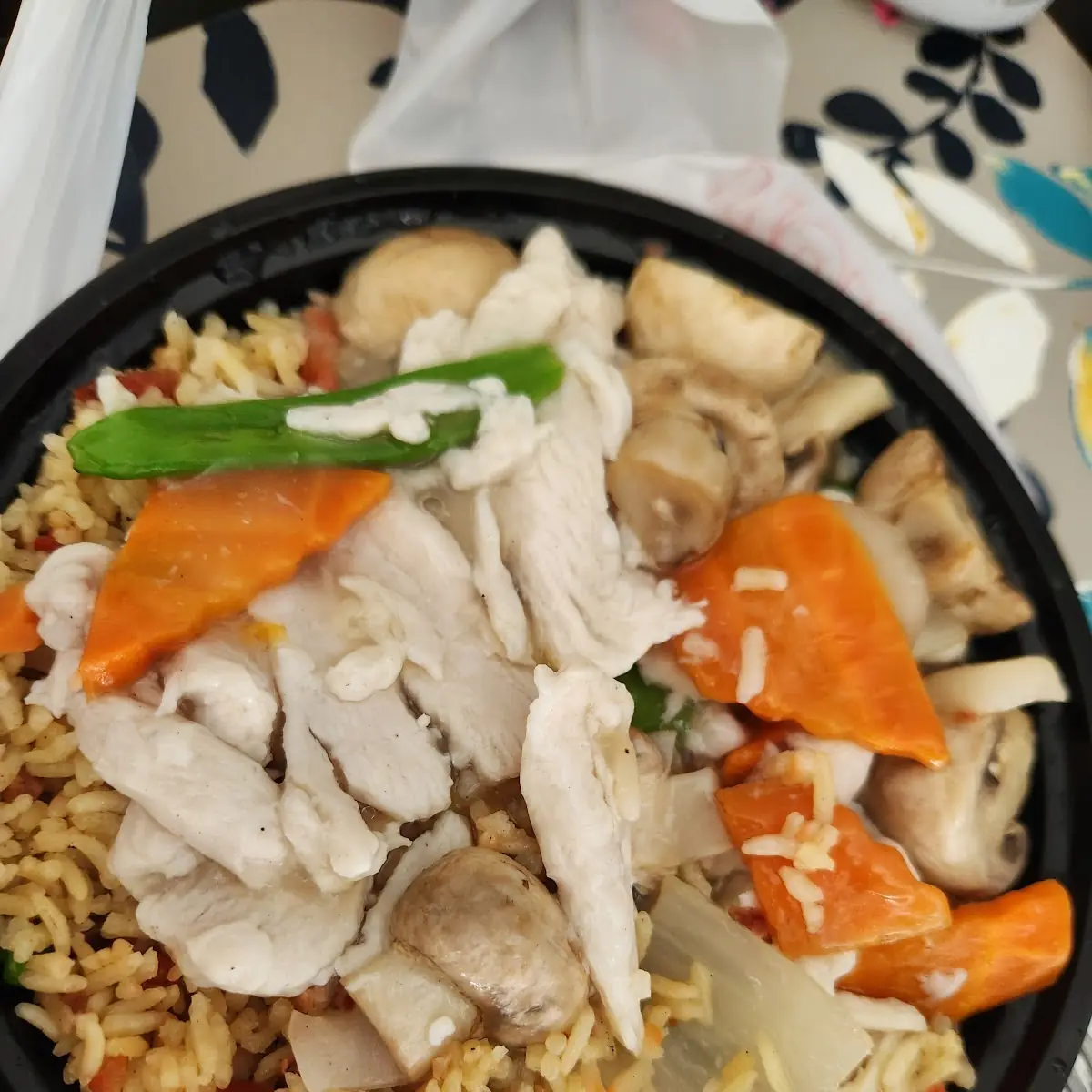 Steamed Chicken & Shrimp w Vegs