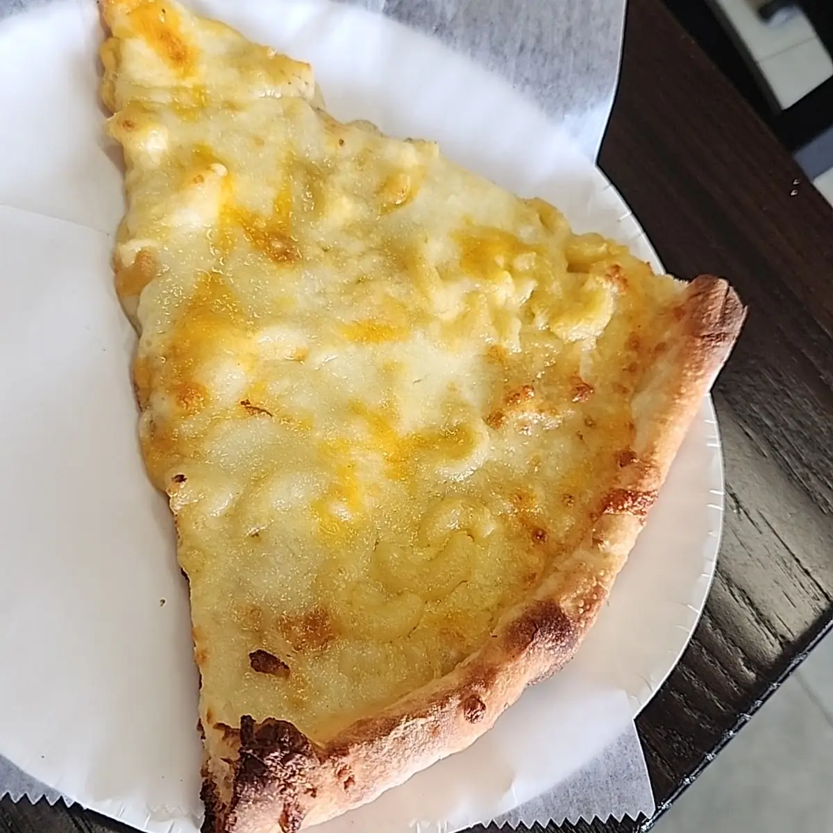 Mac & Cheese Pizza