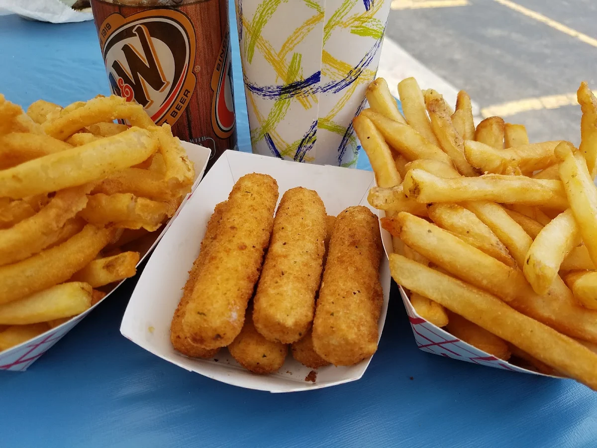 Mozzarella Sticks & Fries