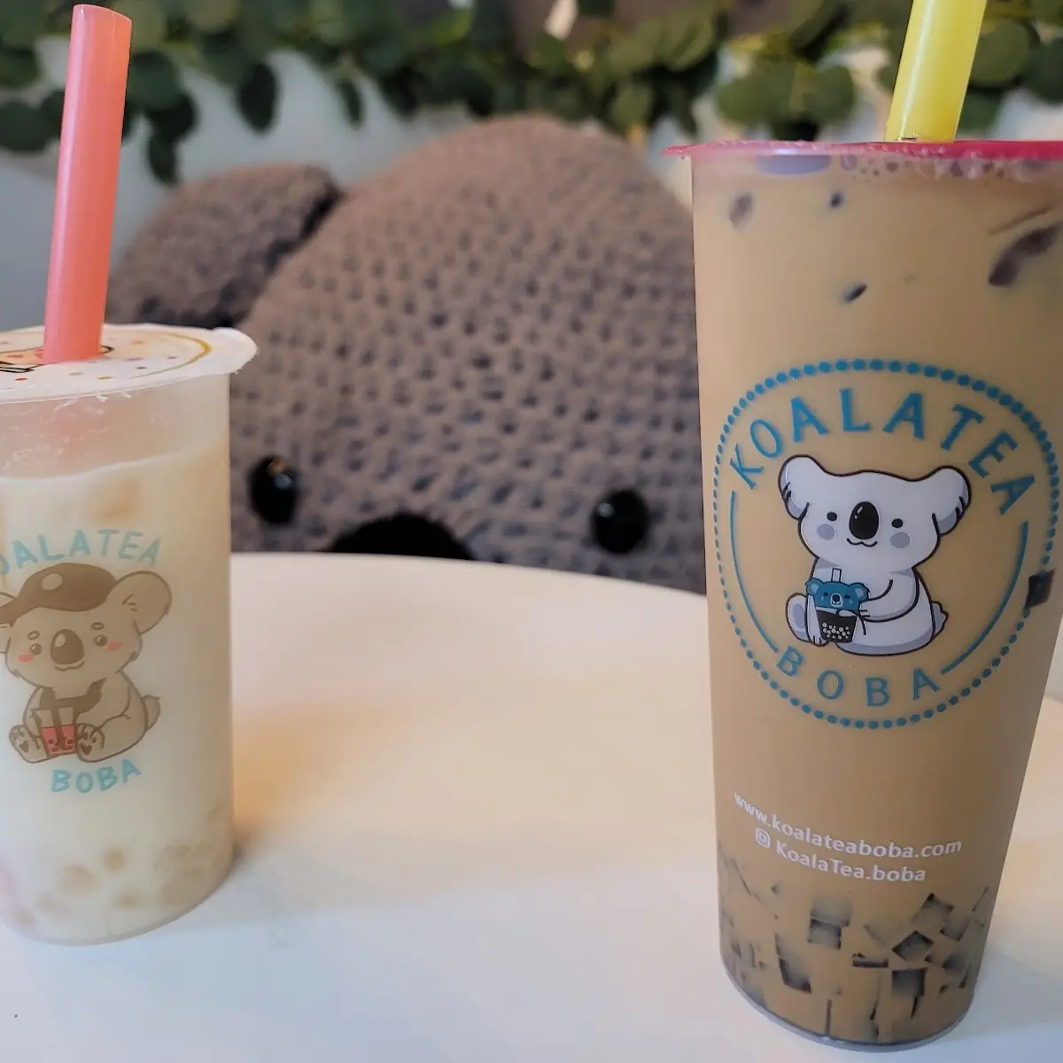 Strawberry Cheesecake Boba Tea