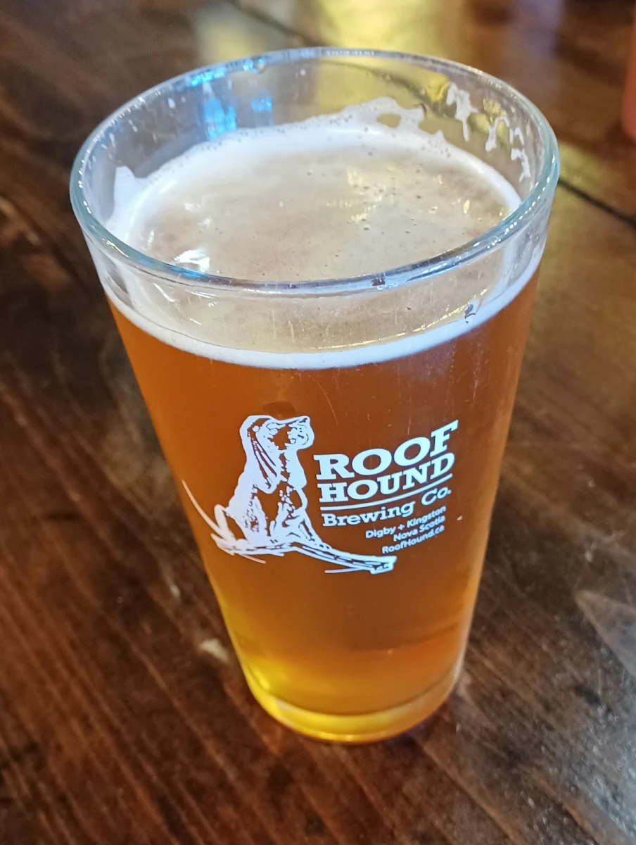 Beer, Roof Hound Brewing Co.