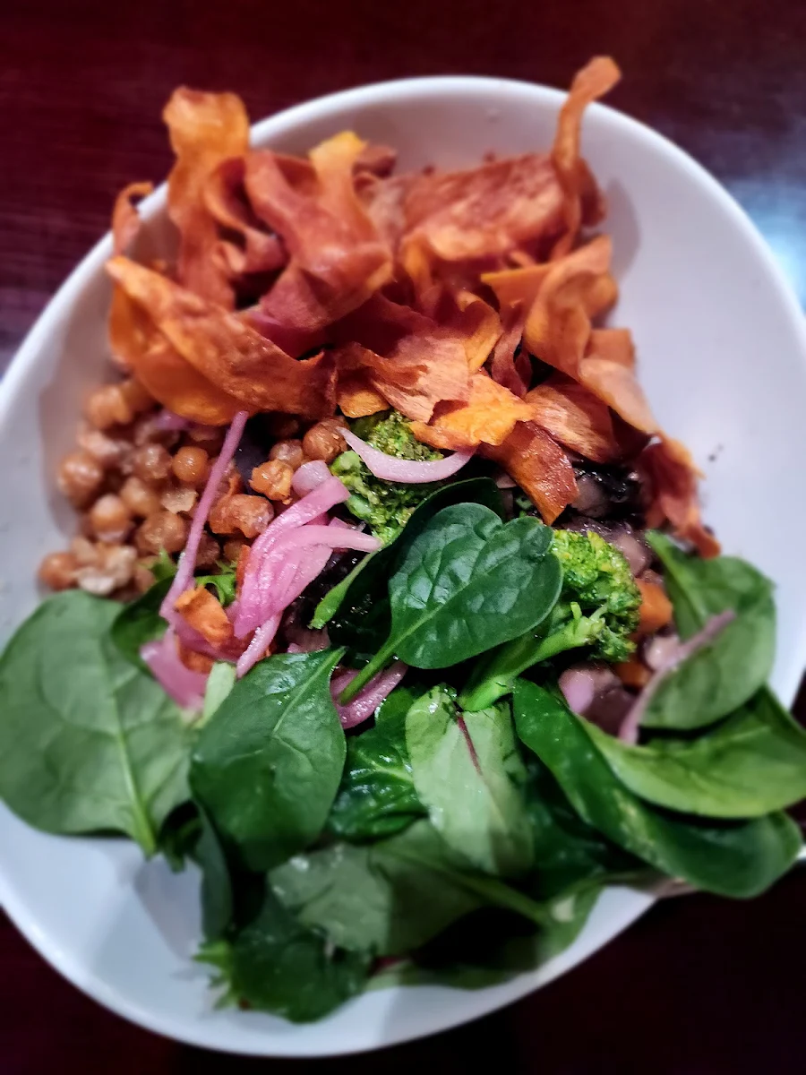 Bhudda Bowl, Roof Hound Brewing Co.