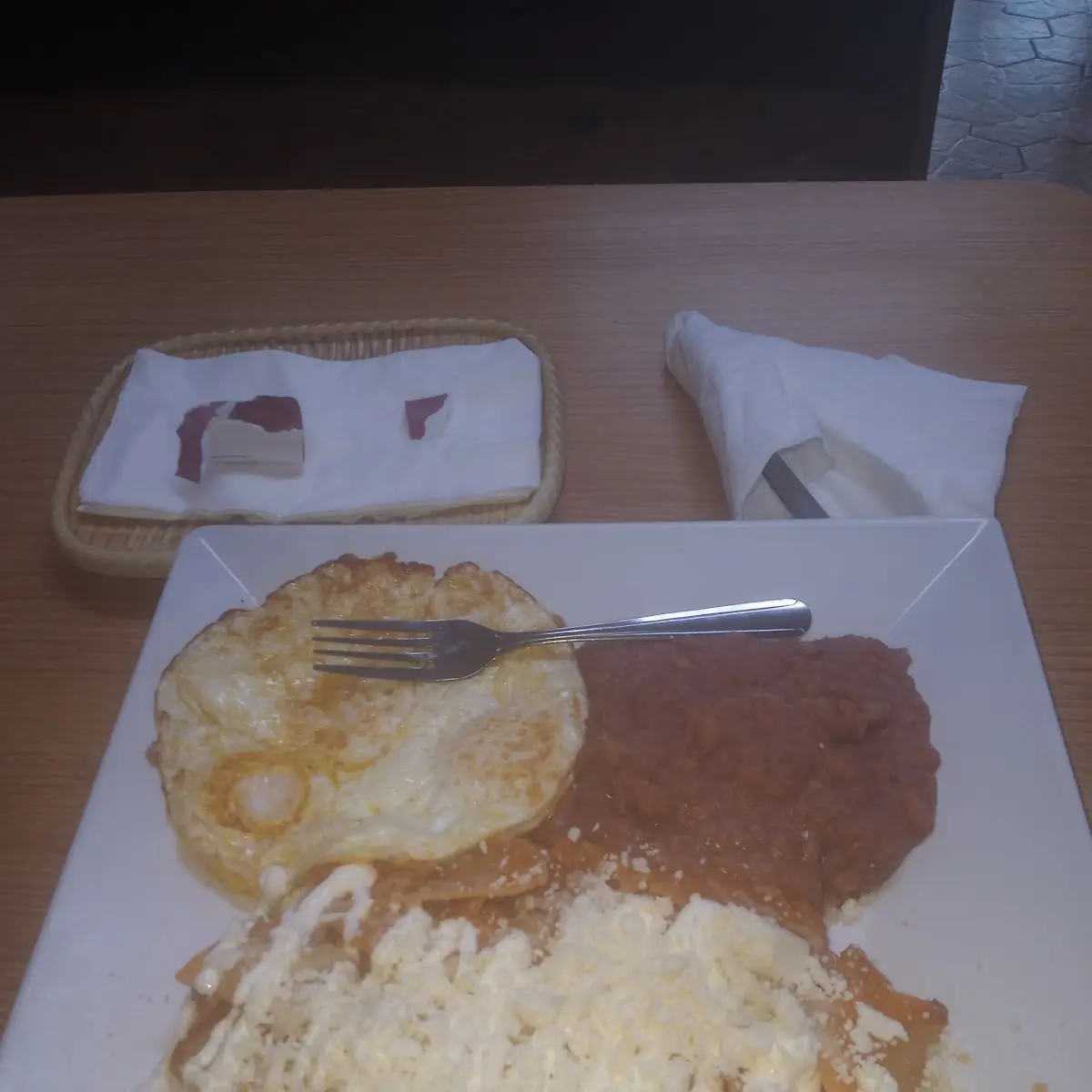Chilaquiles Rojos