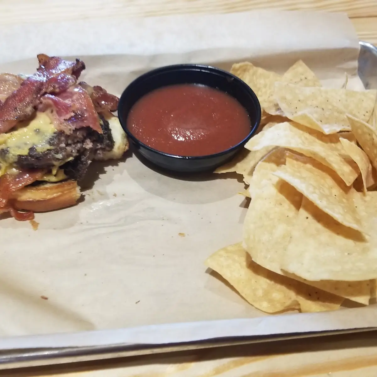 Bacon Cheeseburger with Chips and Salsa