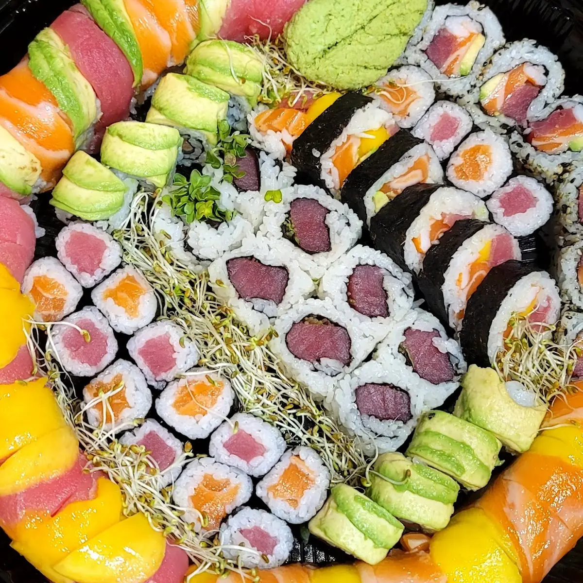 Sashimi Nigiri Party Tray