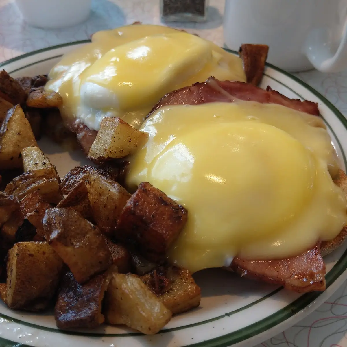 Eggs Benedict