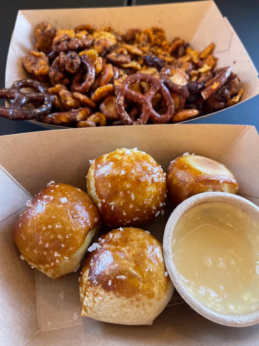 Pretzel Bites
