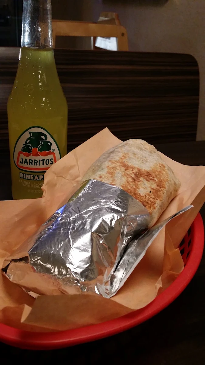 Pineapple Jarritos