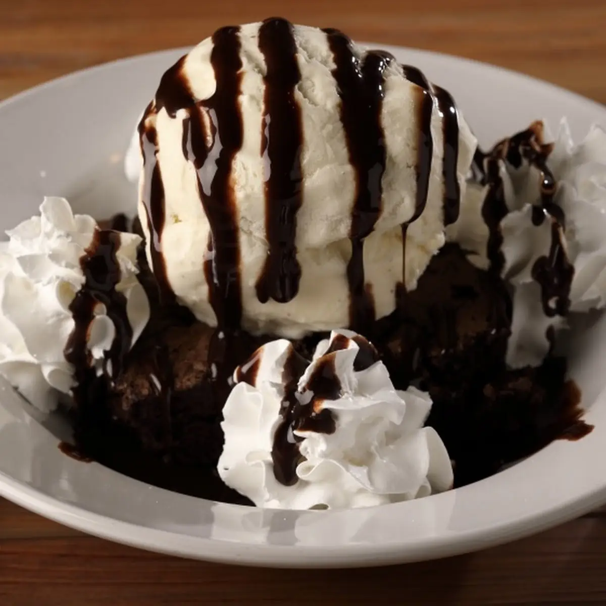 Chocolate Brownie a La Mode
