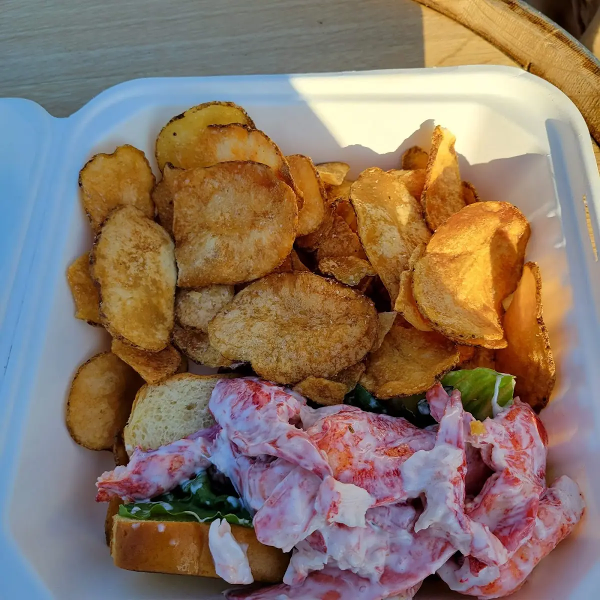 Lobster Roll & Chips