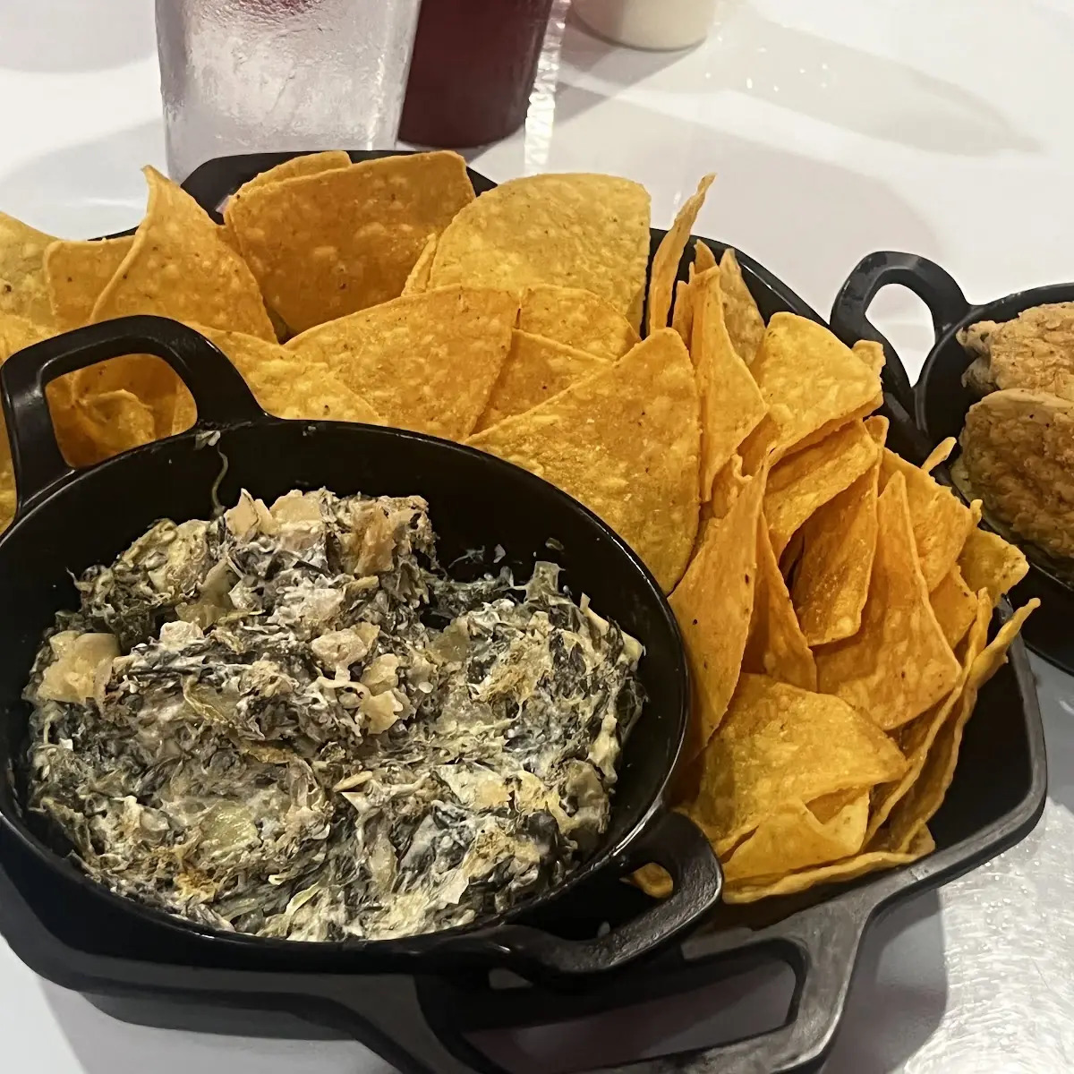 Queso Chips & Salsa