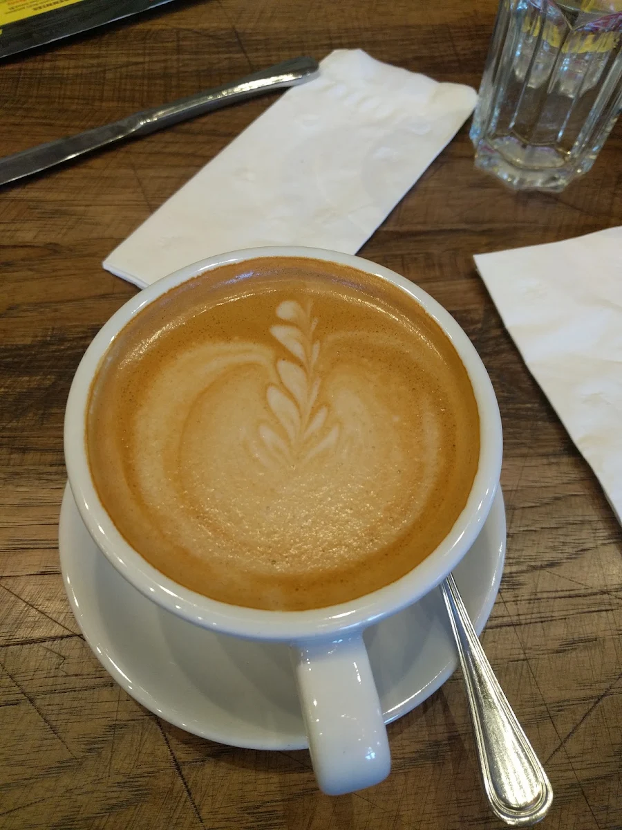Cafe Mocha, Red's Diner in Kensington