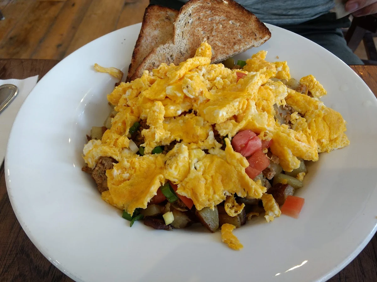 Chorizo Hash & Eggs, Red's Diner in Kensington