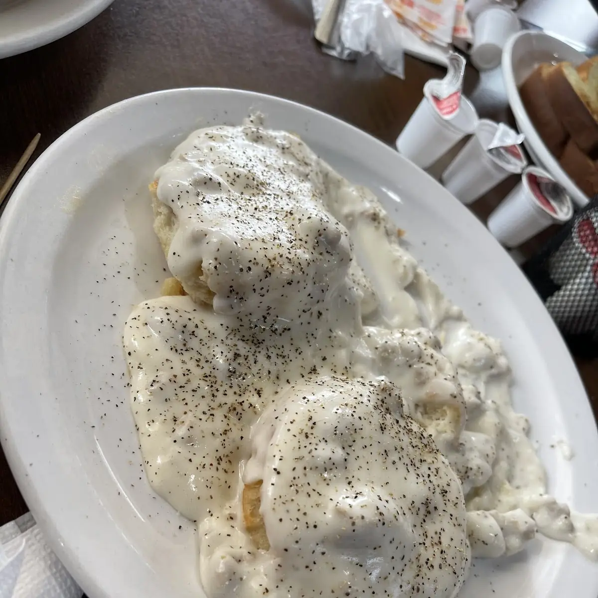 Two Biscuits Gravy
