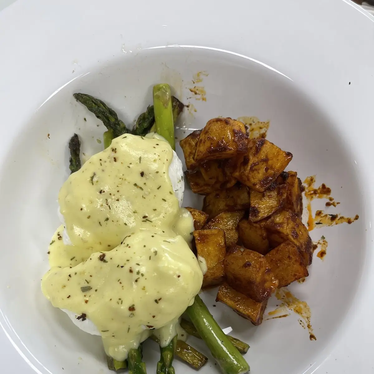 Asparagus Eggs Benedict