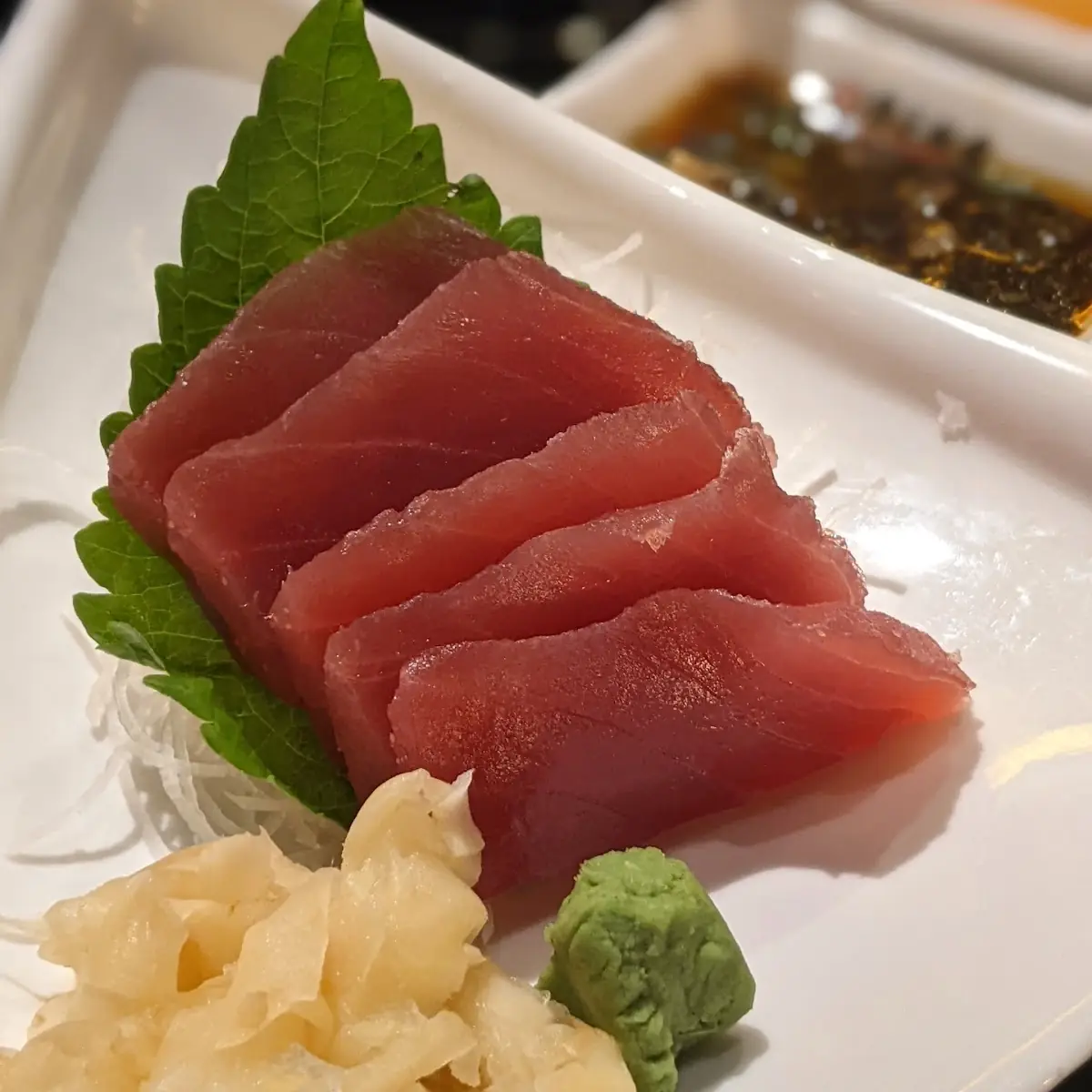White Tuna Sashimi Roll
