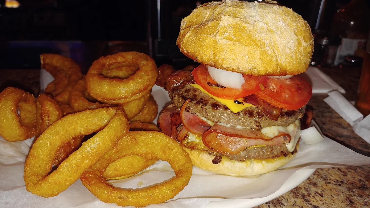 Kelly's Colossal Burger