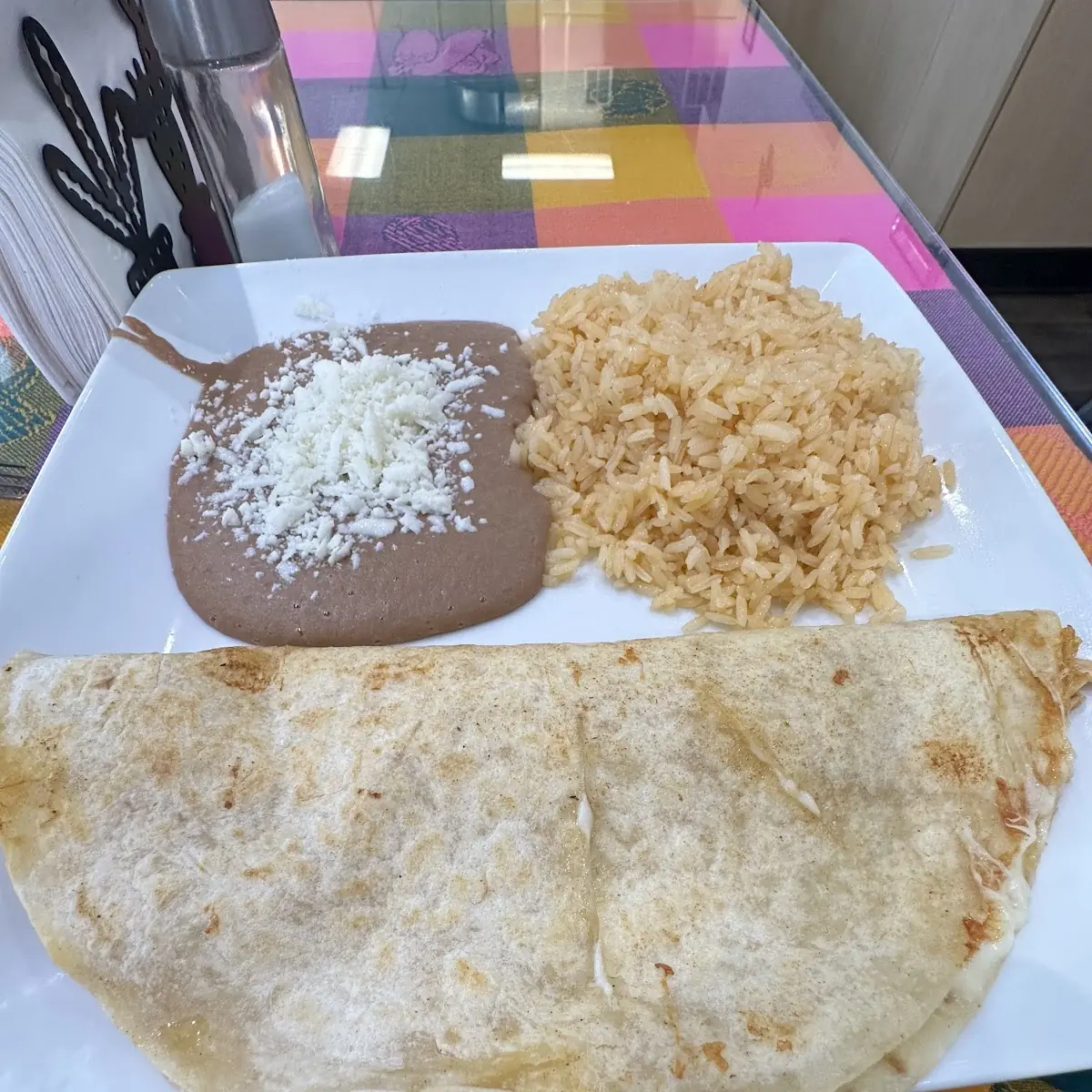 Quesadilla Rice Y Beans
