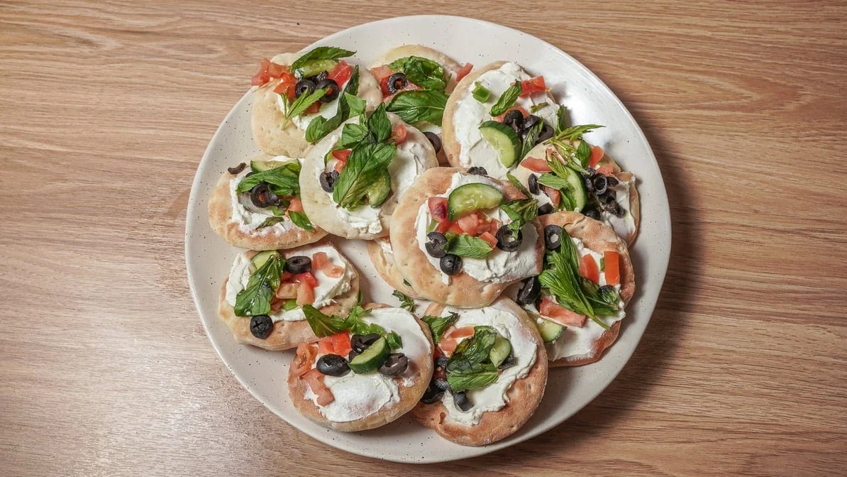 Highlights, Mina Bakery & Sons