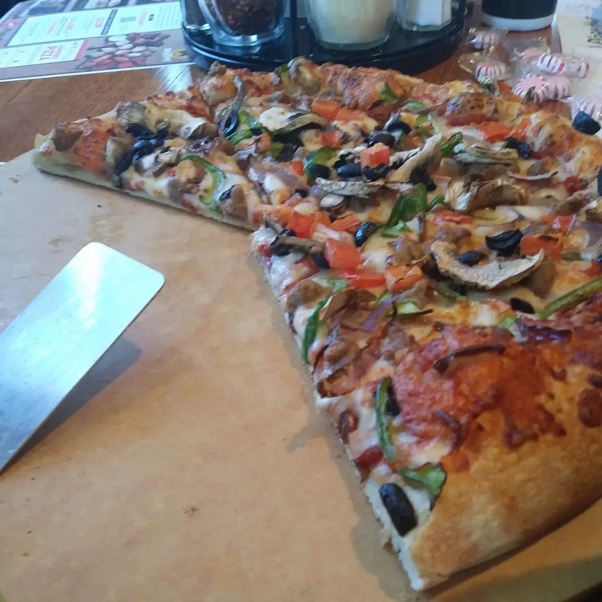 Supreme Pizza Hand Tossed Sausage Added