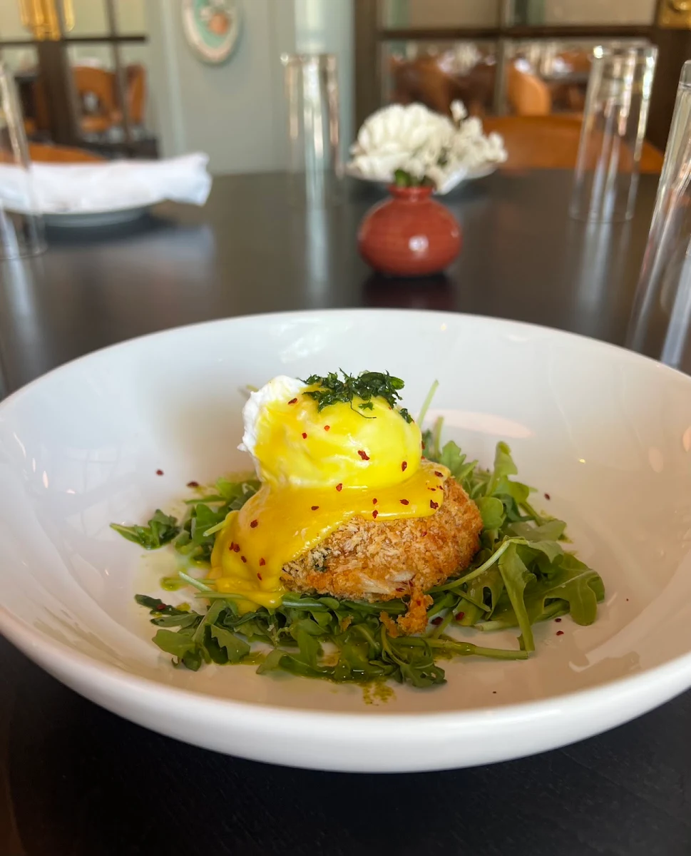 Crab Cake Benedict
