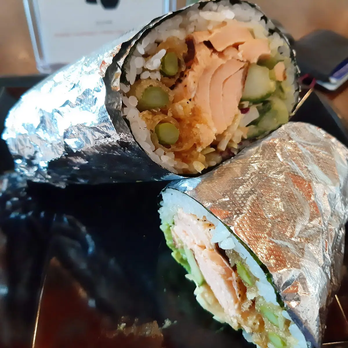 Curry Salmon Roll