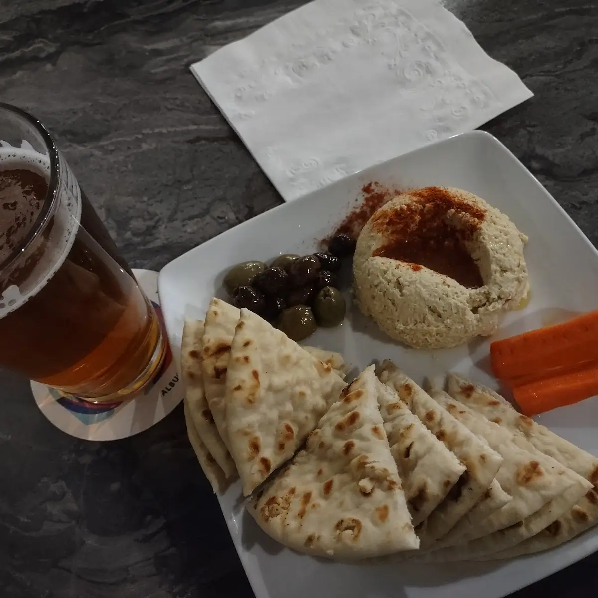 Hummus Plate