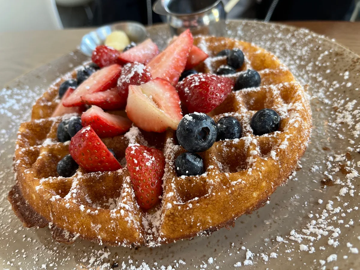 Rise N' Dine - Belgian Waffle