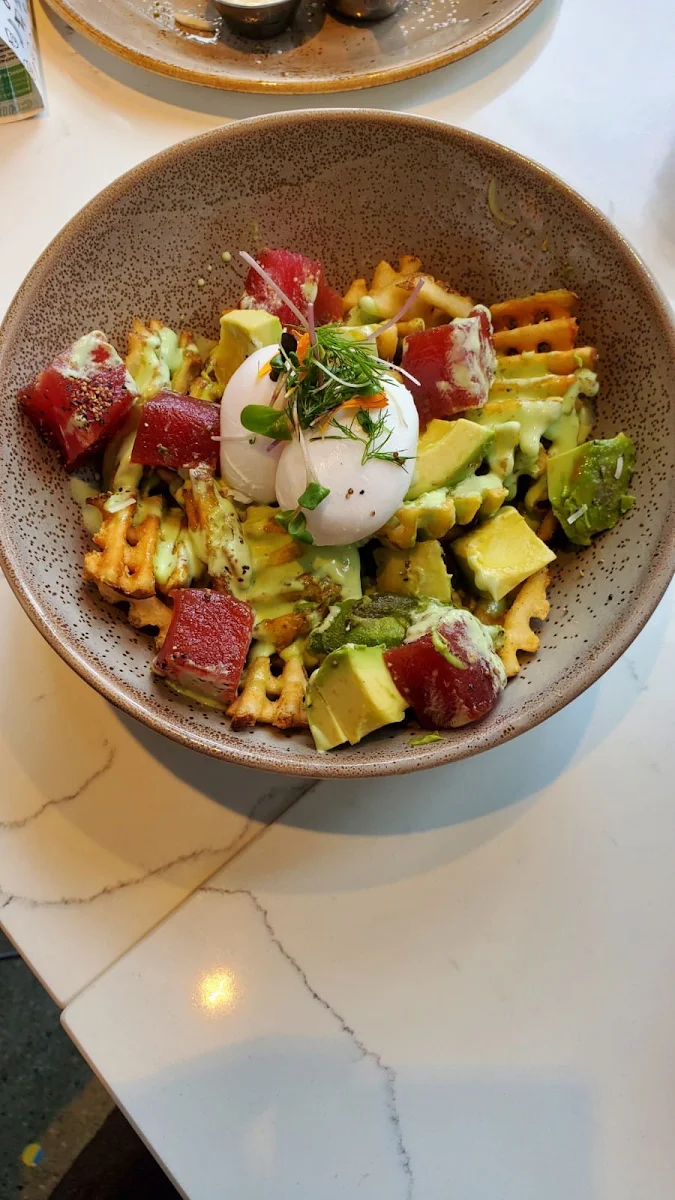 Tuna Crudo Poutine