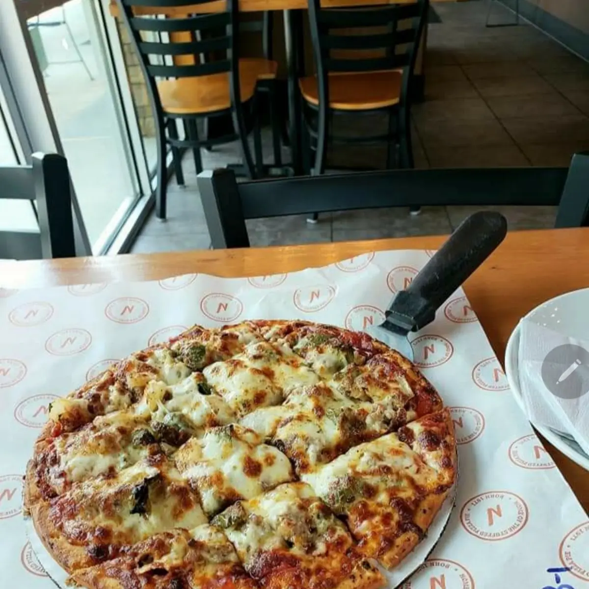 Thin Crust Pepperoni Pizza