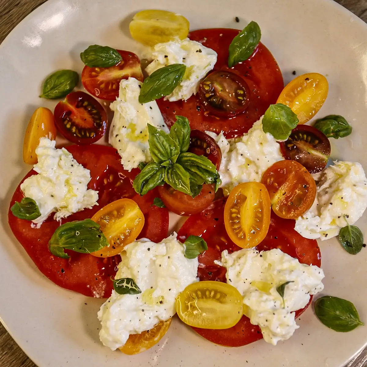 Burrata Caprese