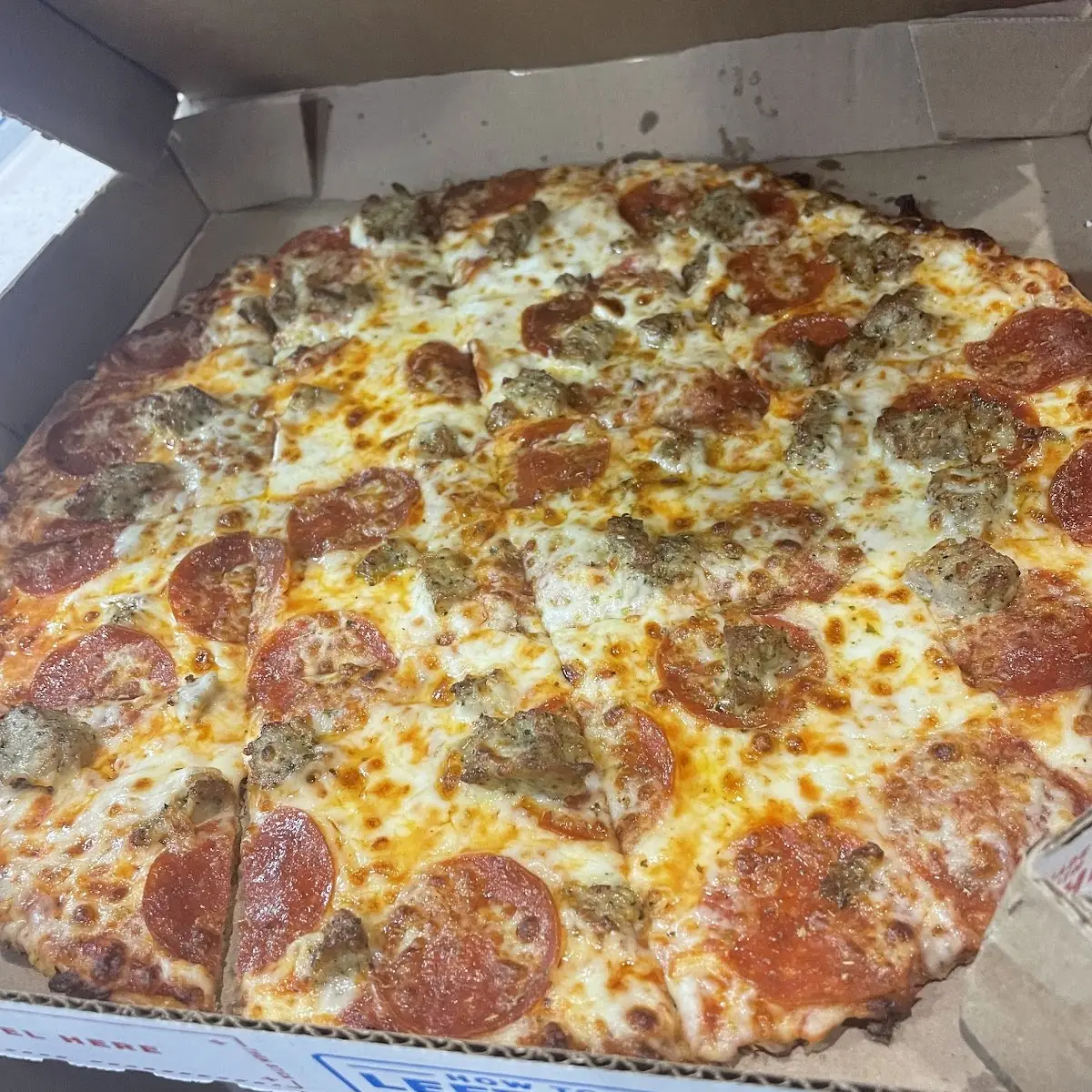 Thin Crust Pizza
