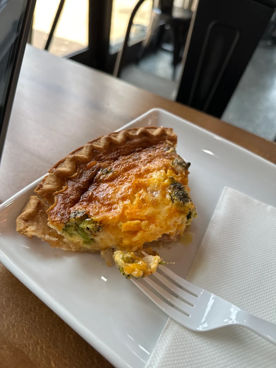 Roasted Veggie Quiche