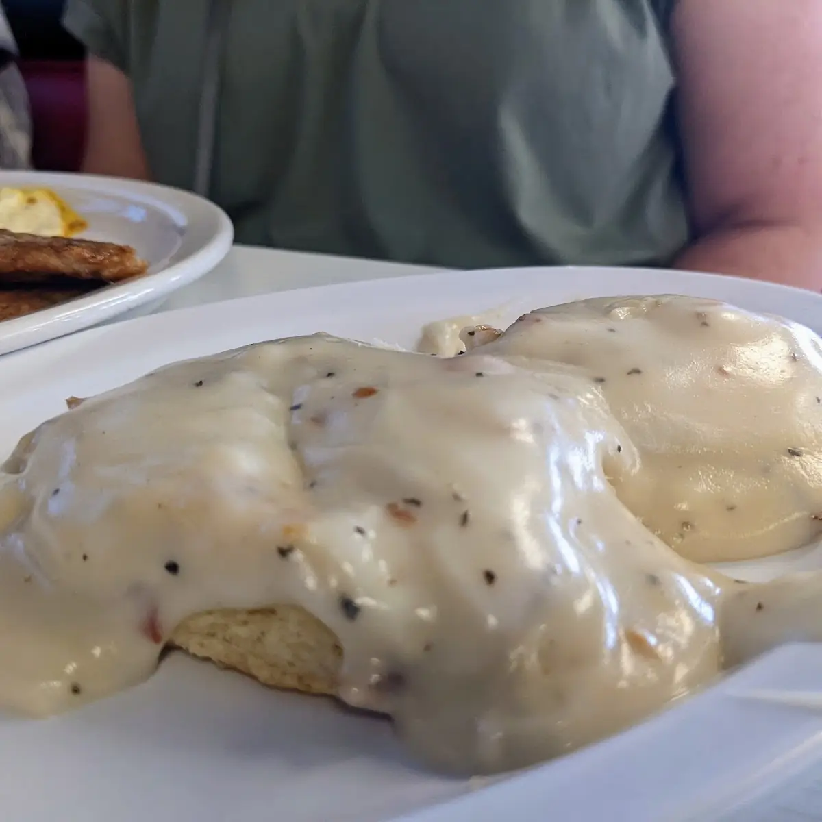 Biscuit & Gravy