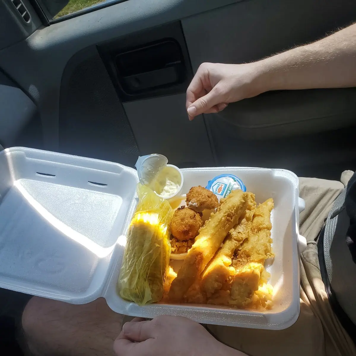 3 Piece Meal w Mac and Cheese Plus Corn on the Cob