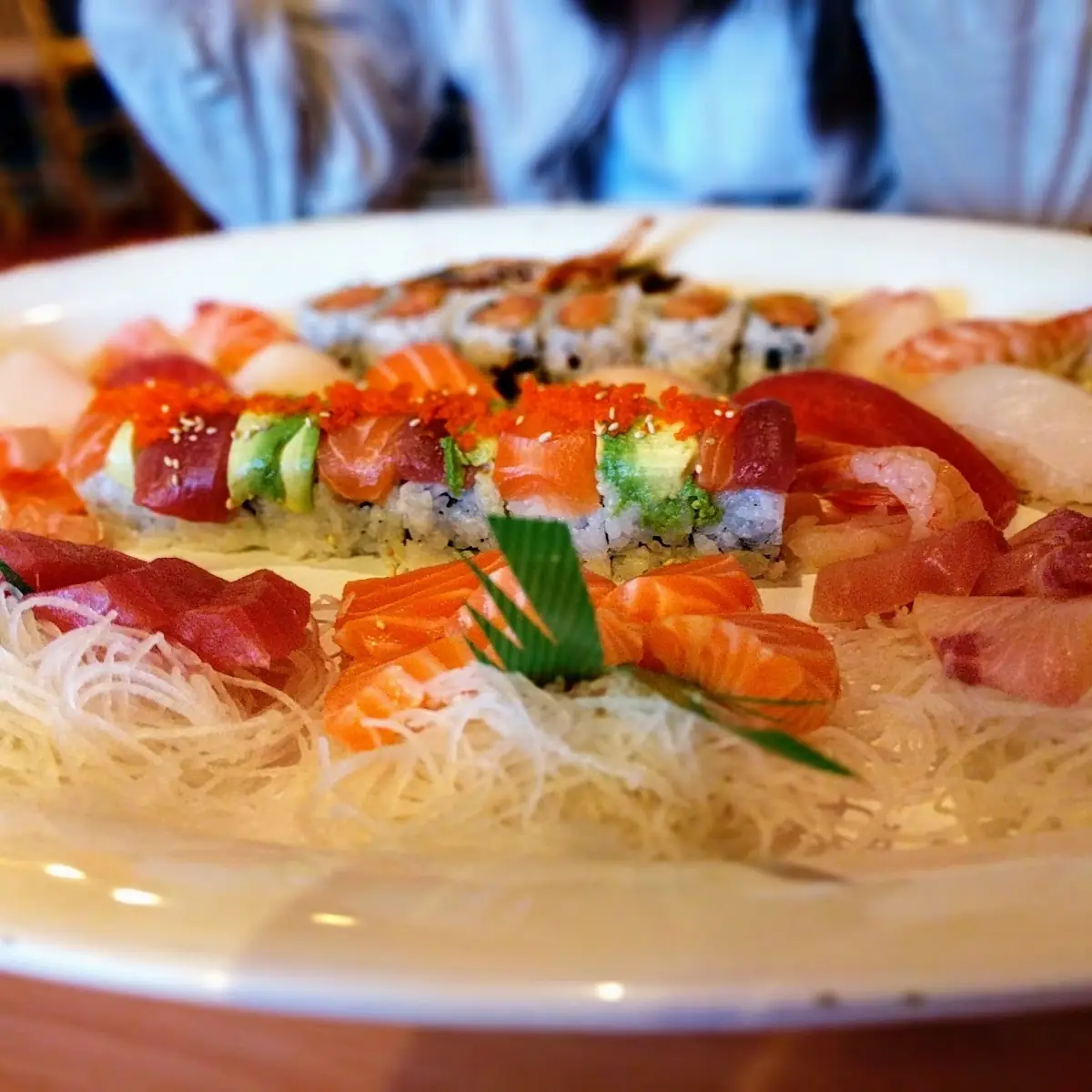 Deluxe Sushi & Sashimi for 2