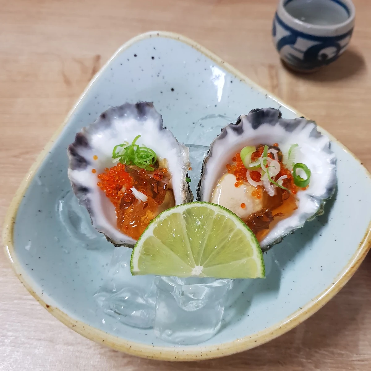 Oysters, Tanomi Lidcombe