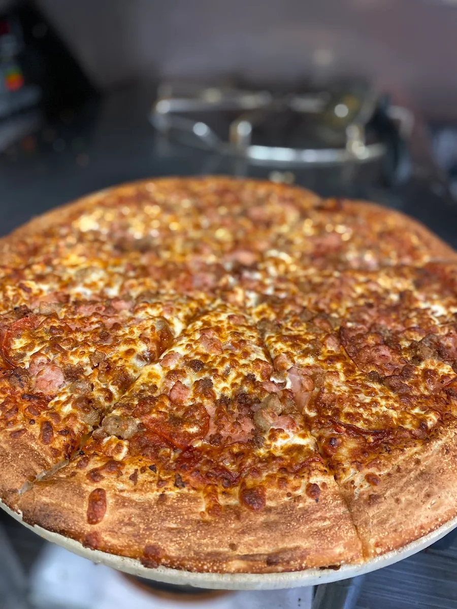 Meat Lovers Pizza, LOCAL Pizza