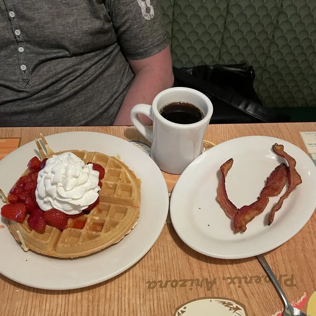 Strawberry Waffle with Crispy Bacon