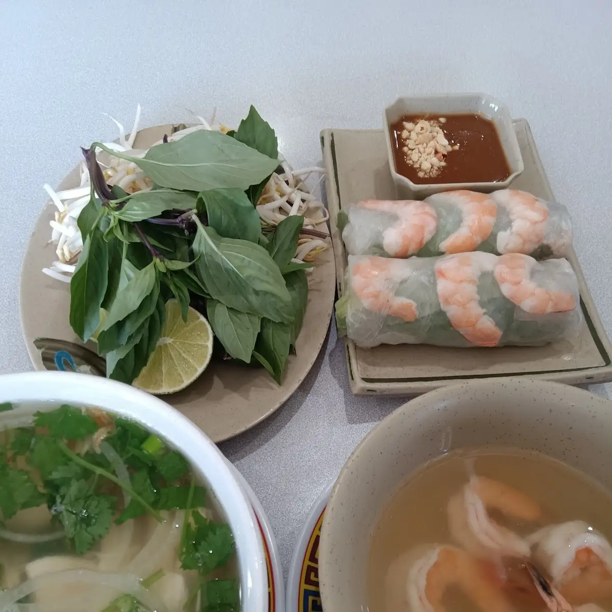 Rice Paper Rolls with Shrimp
