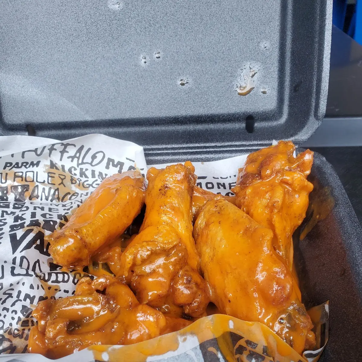 Chicken Wings with Mild Sauce