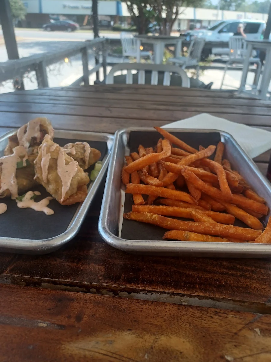 Sweet Potato Fries & Brisketwith Mac& Cheese Egg Rolls