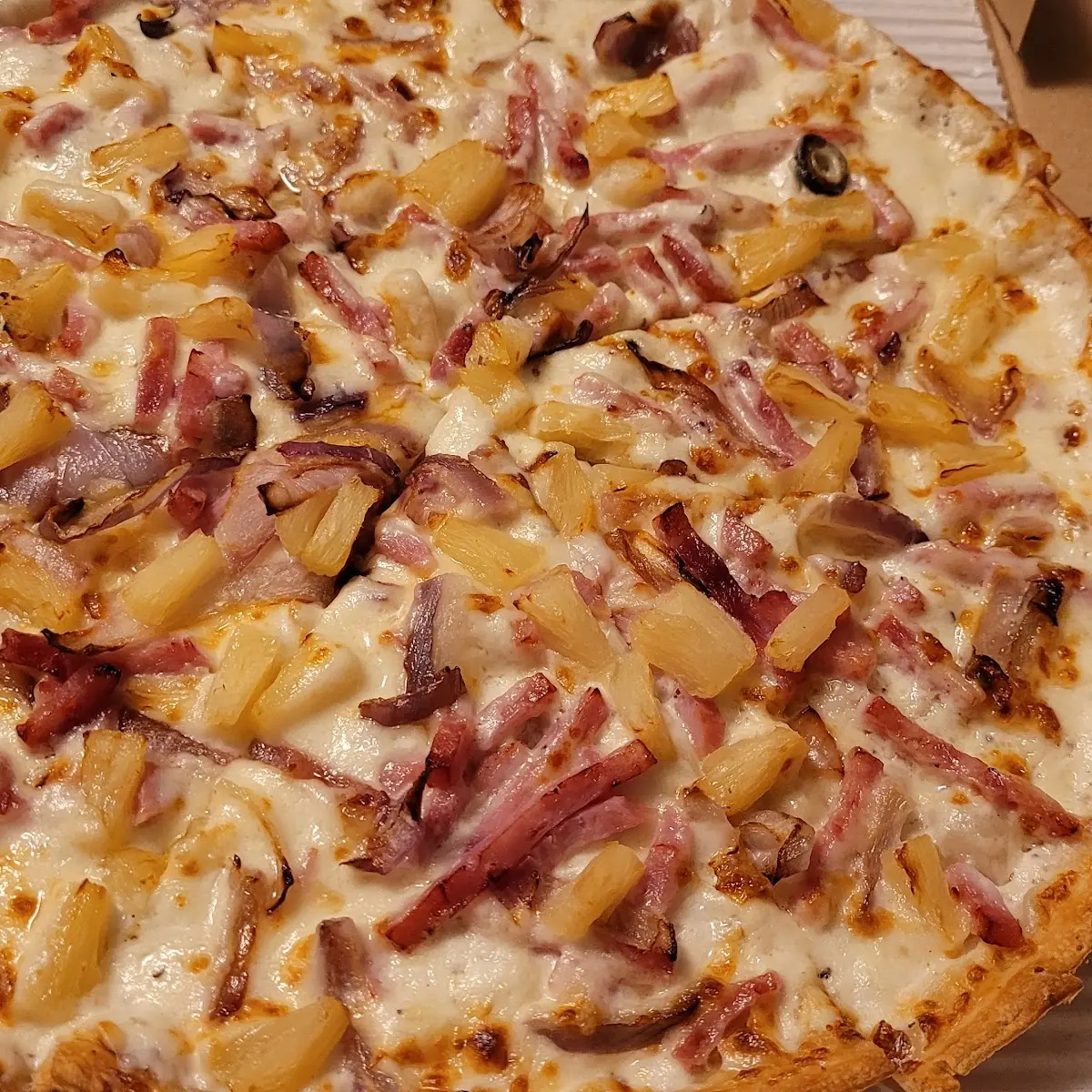 Thin Crust Hawaiian Pizza