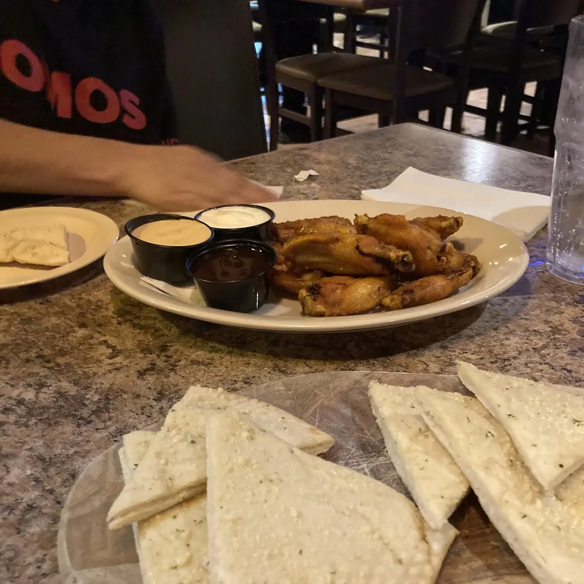 Chicken Wings and Garlic Bread